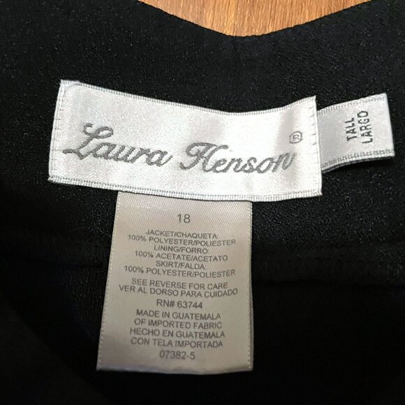 Black Knife Pleated Maxi Skirt - Picture 2 of 6